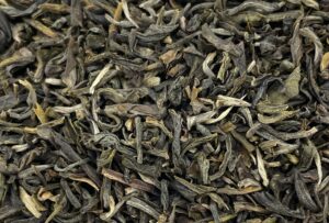 Thé vert de haute qualité parfumé naturellement aux fleurs de jasmin, issu de l’agriculture biologique.