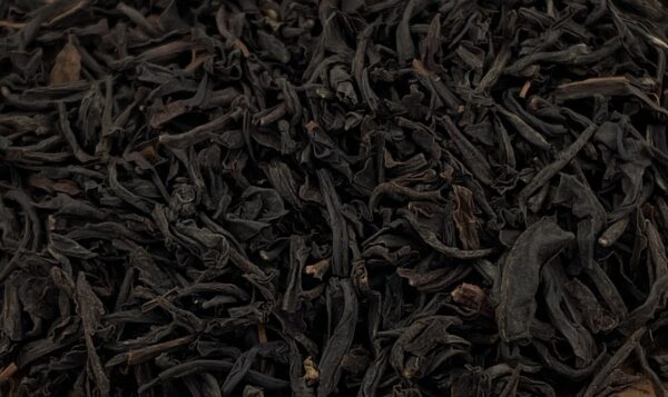 Thé noir savoureux et épicé.