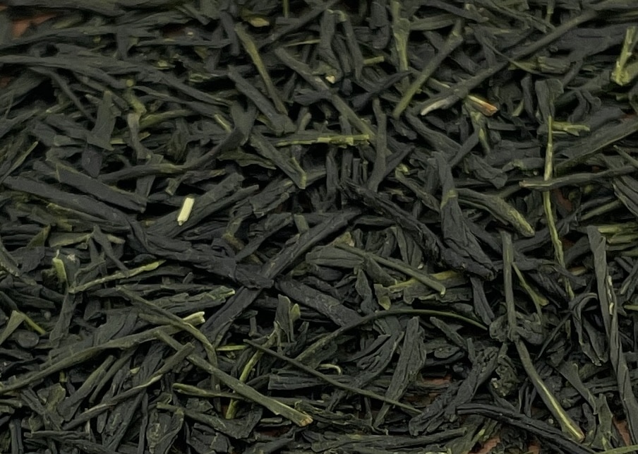 Il s’agit d’un Gyokuro japonais raffiné, apprécié pour sa douceur exceptionnelle.